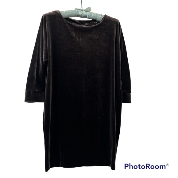 5/$20 Chocolate Brown Velour Tunic - Picture 1 of 9